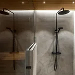 Forest -private Location, Sauna And Jacuzzi Villa Rovaniemi