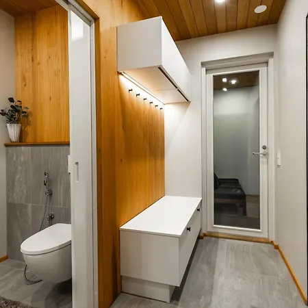 Forest -private Location, Sauna And Jacuzzi Villa Rovaniemi