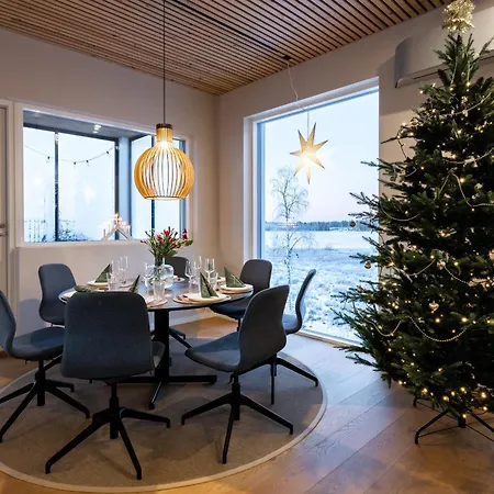 Villa Forest -private Location, Sauna And Jacuzzi Rovaniemi