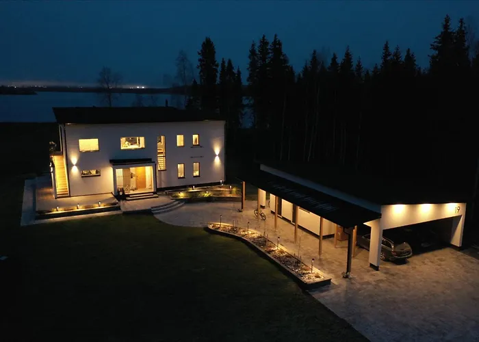 Forest -private Location, Sauna And Jacuzzi 罗瓦涅米