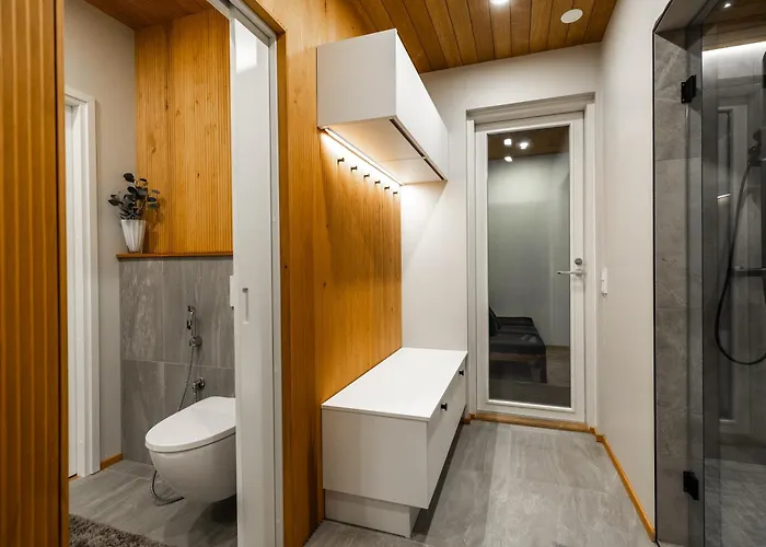 Forest -private Location, Sauna And Jacuzzi 别墅 罗瓦涅米